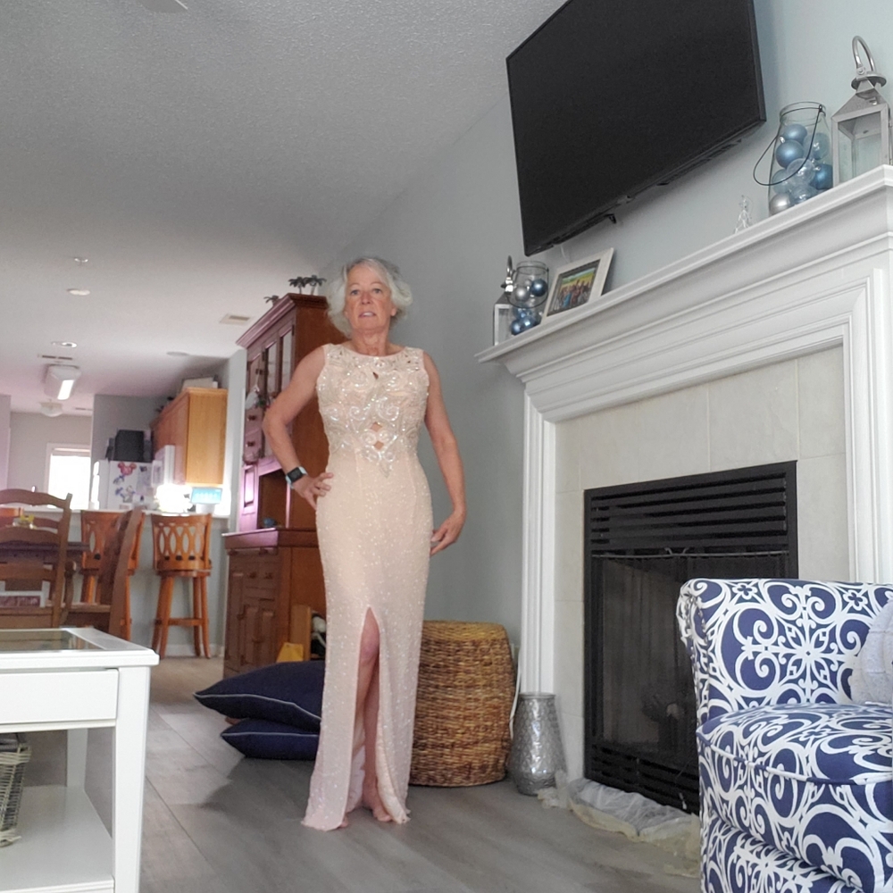 Formal sequin gown - Picture 4 of 5